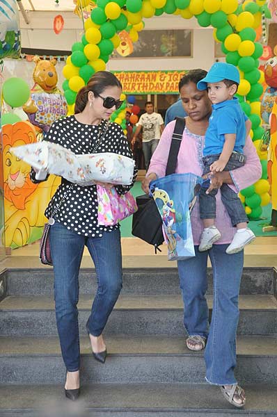 संजय दत्त के जुड़वा बच्‍चों की बर्थडे पार्टी | फोटो