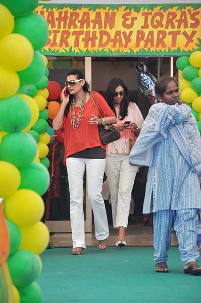 संजय दत्त के जुड़वा बच्‍चों की बर्थडे पार्टी | फोटो