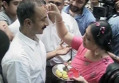 संजीव भट्ट को जमानत, मोदी को लगा झटका