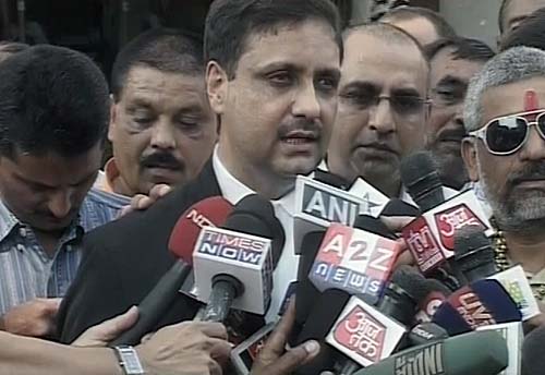 संजीव भट्ट को जमानत, मोदी को लगा झटका