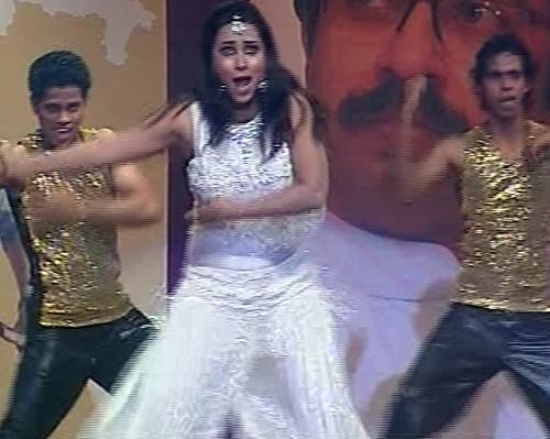 शिवसेना के मंच पर आइटम सॉन्‍ग का तड़का