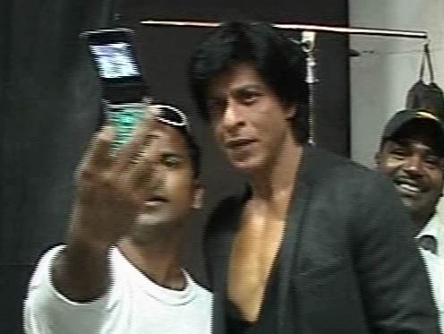 शाहरुख का ऐसा फोटोशूट कभी देखा है... | किंग खान की पार्टी