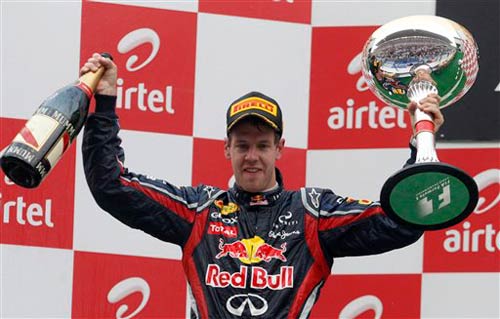 एफ-1 रेस में सेबेस्टियन वेटेल बने चैंपियन | पढ़ें