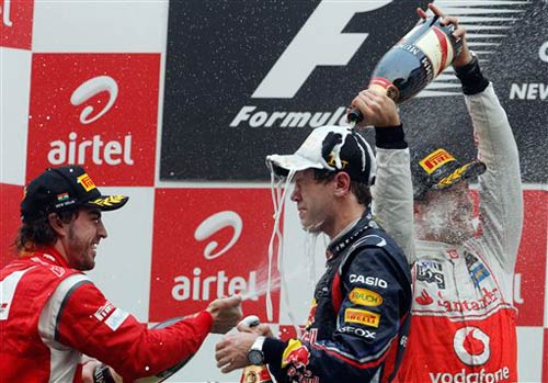 एफ-1 रेस में सेबेस्टियन वेटेल बने चैंपियन | पढ़ें