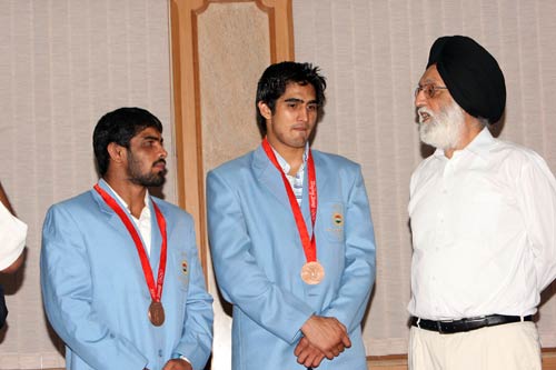 देश को विजेंदर के गोल्डन मुक्के का इंतजार