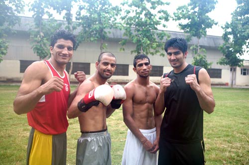 देश को विजेंदर के गोल्डन मुक्के का इंतजार