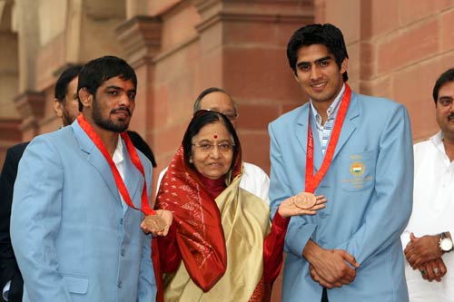 देश को विजेंदर के गोल्डन मुक्के का इंतजार