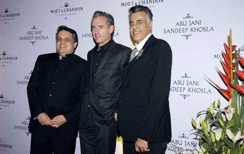 अबू जानी-संजीव की पार्टी में हसीनाएं | ऐश का दमकता चेहरा