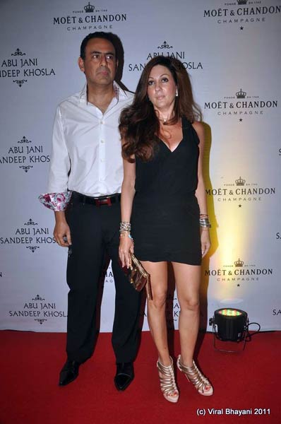 अबू जानी-संजीव की पार्टी में हसीनाएं | ऐश का दमकता चेहरा