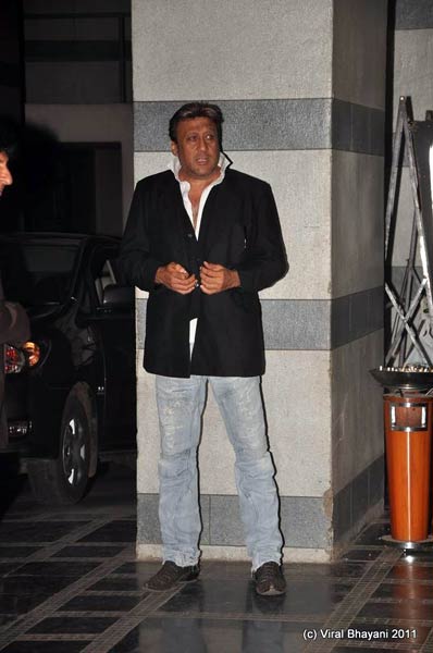 अबू जानी-संजीव की पार्टी में हसीनाएं | ऐश का दमकता चेहरा