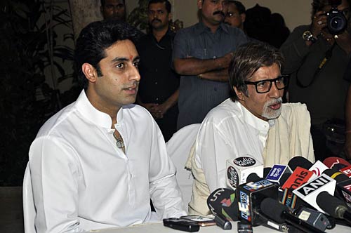 मातृत्‍व सुख के बाद ऐश्वर्या की झलक | ऐश की अनदेखी तस्‍वीरें