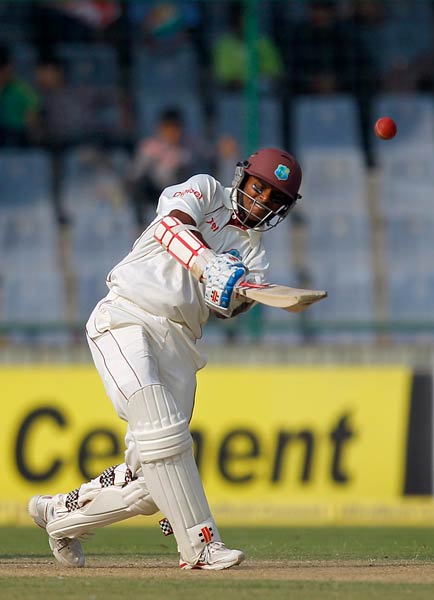 चंद्रपॉल के शतक ने संभाली विंडीज पारी