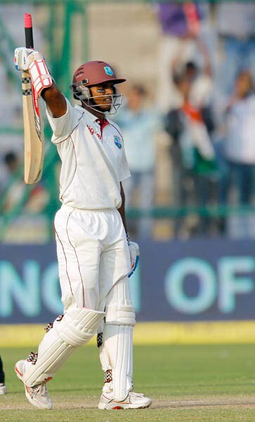 6 नवंबर 2011: तस्‍वीरों में देखें दिनभर की बड़ी खबरें | पढ़ें