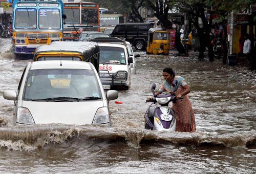 26 नवंबर 2011: तस्वीरों में देखें दिनभर की बड़ी खबरें | पढ़ें