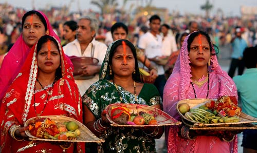 तस्वीरों में देखें सूर्योपासना का महापर्व छठ | फोटो