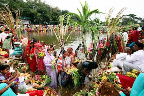तस्वीरों में देखें सूर्योपासना का महापर्व छठ | फोटो