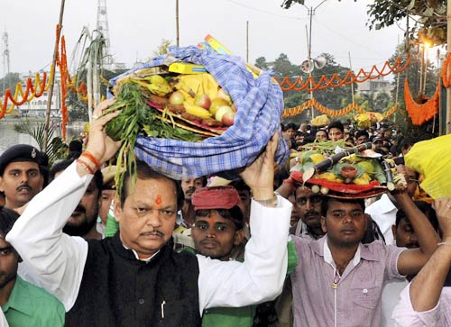 तस्वीरों में देखें सूर्योपासना का महापर्व छठ | फोटो