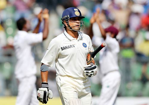 मुंबई टेस्टः ड्रा खेलने को मजबूर हुई टीम इंडिया