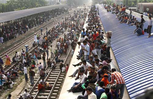 6 नवंबर 2011: तस्‍वीरों में देखें दिनभर की बड़ी खबरें | पढ़ें