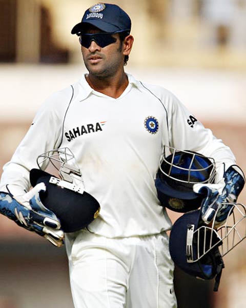 26 नवंबर 2011: तस्वीरों में देखें दिनभर की बड़ी खबरें | पढ़ें