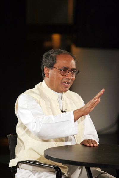 दिग्विजय यानी 'बोल की लब आजाद हैं तेरे' | 'ड्रामा समाप्‍त'