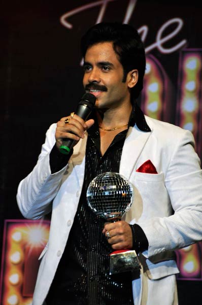 म्‍यूजिक लॉन्‍च पर विद्या के ठुमके | डर्टी पिक्‍चर का फर्स्‍ट लुक