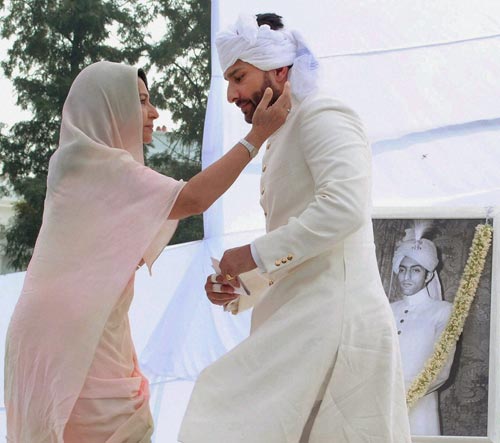 तस्‍वीरों में बीते सप्‍ताह बॉलीवुड की हलचल | कंगना की अदा