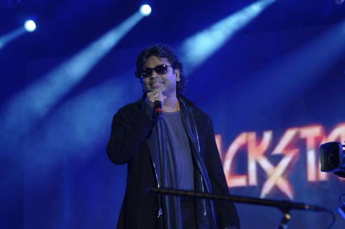 तस्‍वीरों में बीते सप्‍ताह बॉलीवुड की हलचल | कंगना की अदा