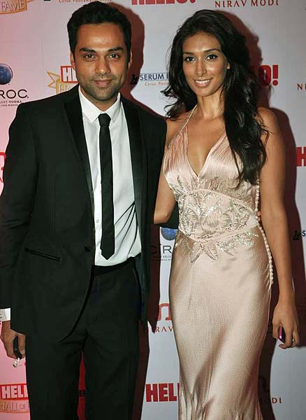 तस्‍वीरों में बीते सप्‍ताह बॉलीवुड की हलचल | ग्लैमर का तड़का