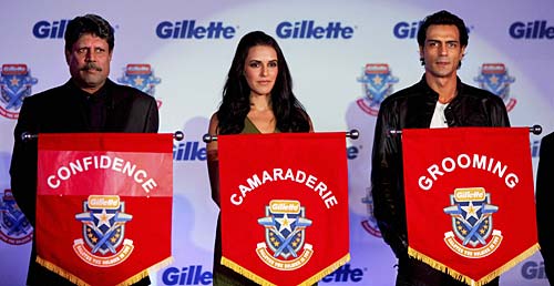 तस्‍वीरों में बीते सप्‍ताह बॉलीवुड की हलचल | ग्लैमर का तड़का