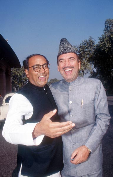 दिग्विजय यानी 'बोल की लब आजाद हैं तेरे' | 'ड्रामा समाप्‍त'