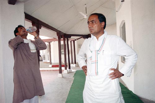 दिग्विजय यानी 'बोल की लब आजाद हैं तेरे' | 'ड्रामा समाप्‍त'