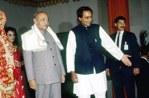 दिग्विजय यानी 'बोल की लब आजाद हैं तेरे' | 'ड्रामा समाप्‍त'