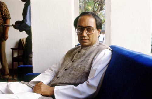 दिग्विजय यानी 'बोल की लब आजाद हैं तेरे' | 'ड्रामा समाप्‍त'