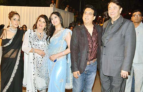 बोमन ईरानी के बेटे की रिसेप्शन पार्टी... | बोल्‍ड होती बालाएं... 