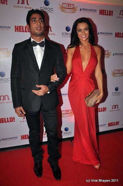 हेलो हाल ऑफ फेम अवार्ड 2011...| वोग ब्यूटी अवार्ड