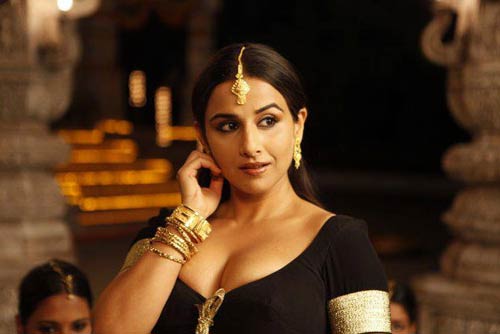 बॉलीवुड में बोल्‍ड होती बालाएं... | हुस्‍न जो दीवाना बना दे...