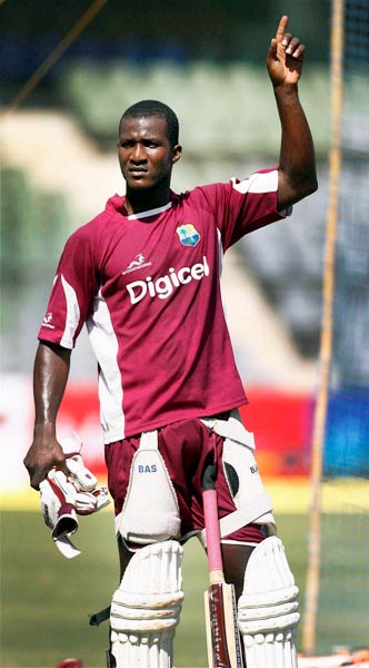 मुंबई की जमीं को सचिन के शतक का इंतजार