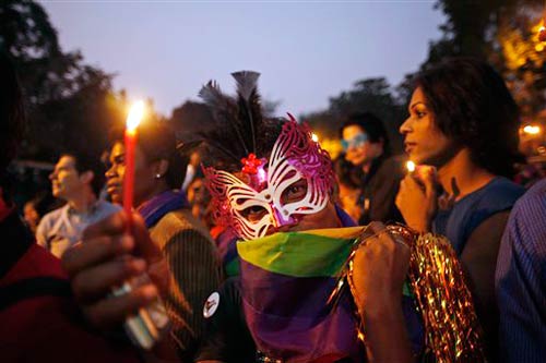 दिल्‍ली में निकला समलैंगिकों का प्राइड परेड