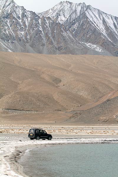 भारत-चीन युद्ध के 50 वर्ष पूरे  | चीन का दखल बढ़ा