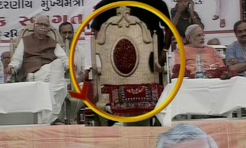 7 नवंबर 2011: तस्‍वीरों में देखें दिनभर की बड़ी खबरें | पढ़ें