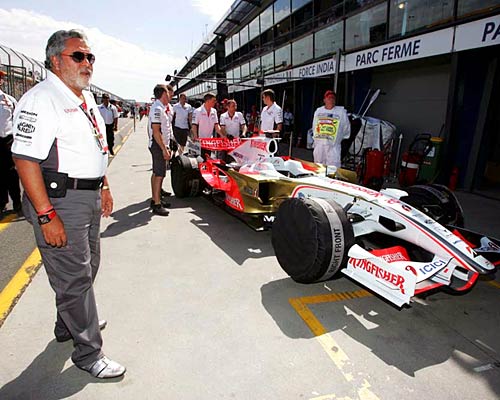 'किंग ऑफ गुड टाइम्‍स' का बुरा दौर | कैलेंडर की मादकता