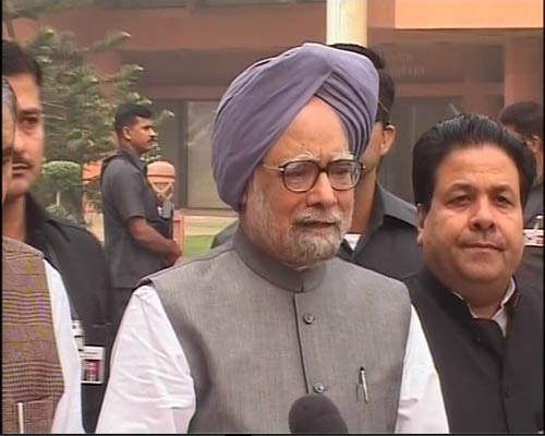 22 नवंबर 2011: तस्‍वीरों में देखें दिनभर की बड़ी खबरें | 