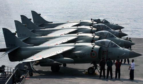 14 नवंबर 2011: तस्‍वीरों में देखें दिनभर की बड़ी खबरें | पढ़ें