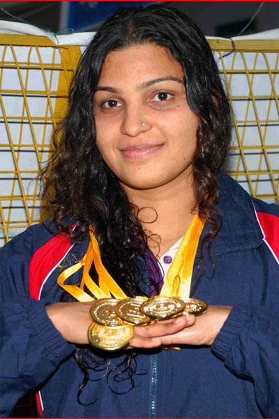 19 नवंबर 2011: तस्‍वीरों में देखें दिनभर की बड़ी खबरें | पढ़ें