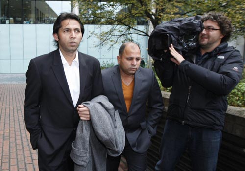 01 नवंबर 2011: तस्वीरों में देखें दिनभर की बड़ी खबरें  | पढ़ें