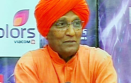 8 नवंबर 2011: तस्‍वीरों में देखें दिनभर की बड़ी खबरें