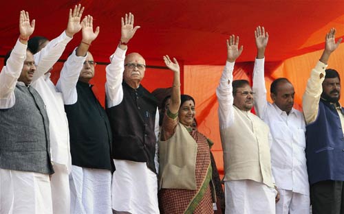 20 नवंबर 2011: तस्‍वीरों में देखें दिनभर की बड़ी खबरें | पढ़ें