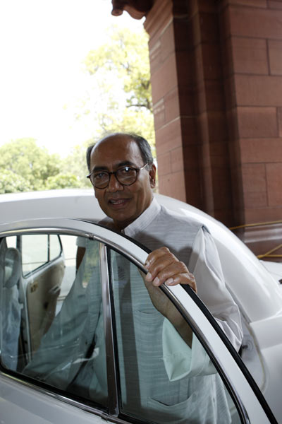 दिग्विजय यानी 'बोल की लब आजाद हैं तेरे' | 'ड्रामा समाप्‍त'