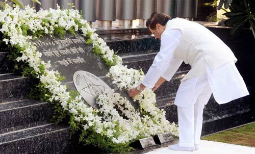 देश ने दी 26/11 के शहीदों को श्रद्धांजलि...| 26/11 पर विशेष